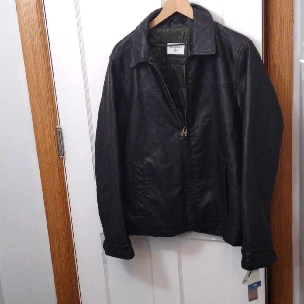 DOCKERS L Vegan Leather Jacket Men Size M NWT